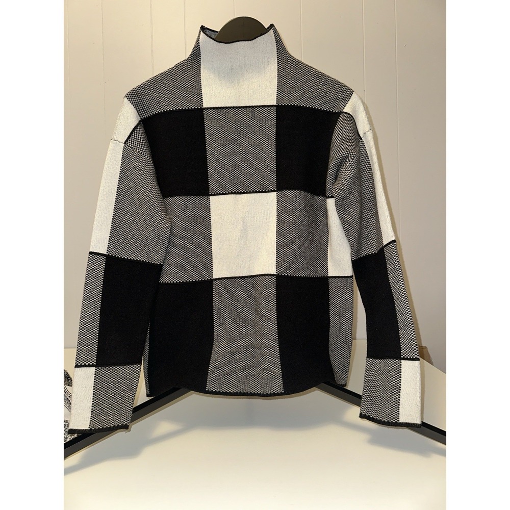 TAHARI Mock Neck Turtleneck Pullover Sweater White, Black Plaid Size S - Picture 2 of 4